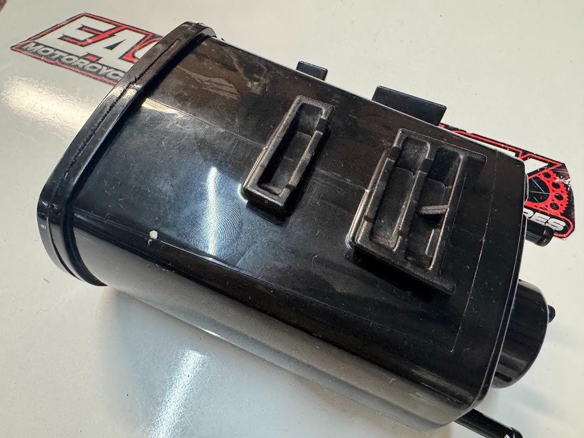 Royal Enfield Interceptor 650 2022 EVAP Emissions Canister OEM 591621A Euro 5