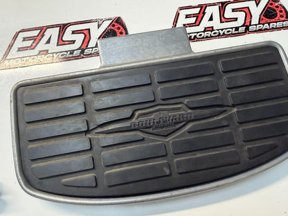 RH Pillion Foot Rest Suzuki Boulevard C109R VLR 1800 T 2008-2014 OEM 43600-22H11