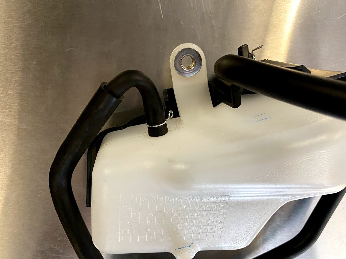 Overflow Bottle Yamaha MT-03 2019