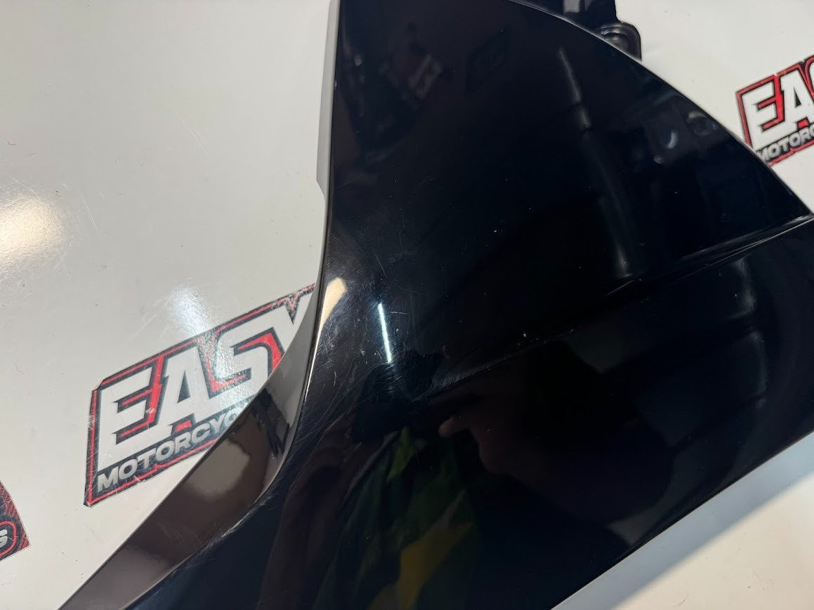 Honda CBR 300R 2014-2016 Rh Lower Fairing Cowl OEM Genuine 64310-K33-D00ZC