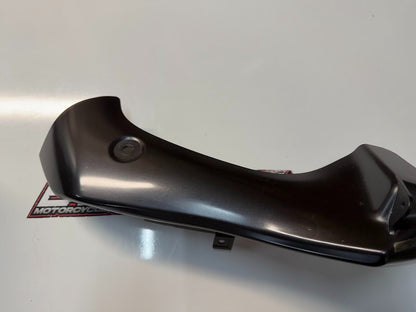 RH Air Intake Fairing Cover Suzuki GSXR 1000 2005-2006 OEM 94670-41G00-YHF