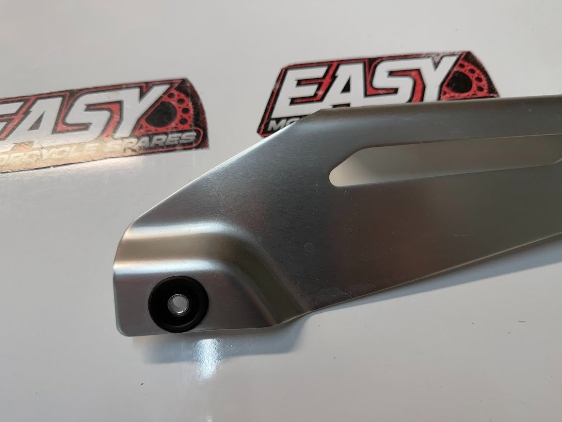 Rear Chain Guard VGC Suzuki GSF 1250 S Bandit 2007-2016 OEM 61311-27E20