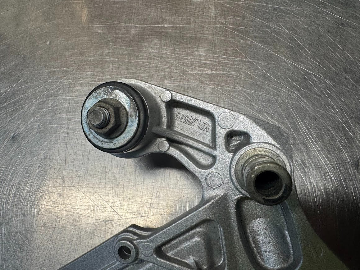 Honda CBR 1000 RR 2010-2013 RH Riders Foot Peg Bracket OEM Genuine 50600-MFL-000