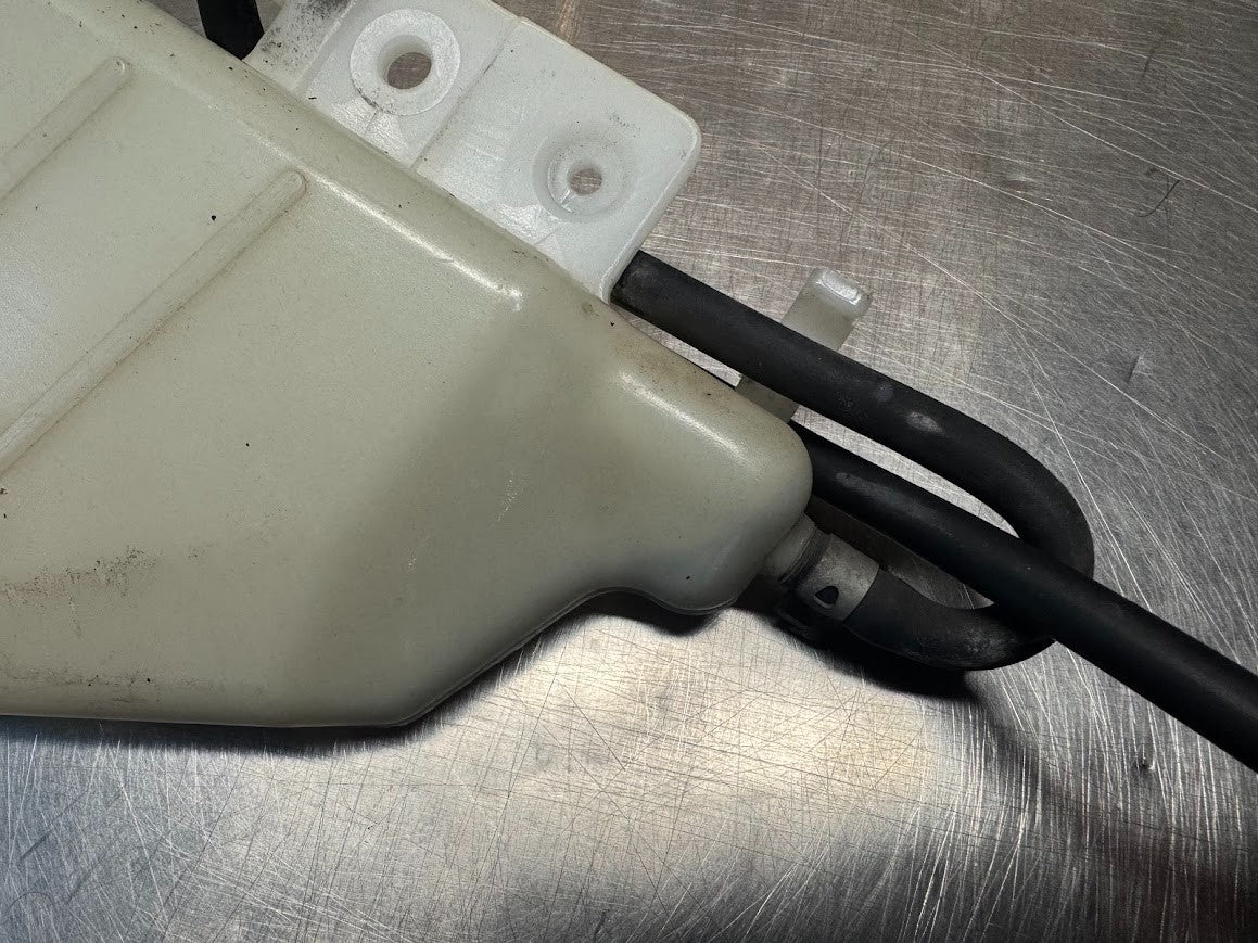 Suzuki GSXR 1000 2005-2006 Coolant Overflow Reservoir Tank OEM 17910-41G00