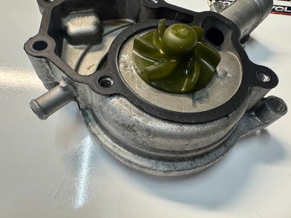 Yamaha YZF R15 2015 Water Pump Assy OEM Genuine 38B-E1185-01