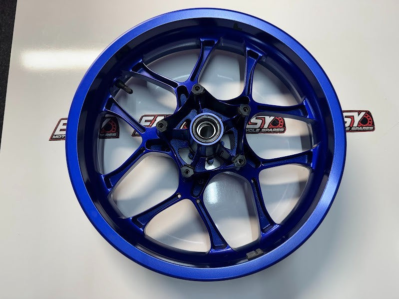 Yamaha YZF R1 2015-2025 Front Wheel OEM 2CR-25168-00-P0 *READ DESCRIPTION*