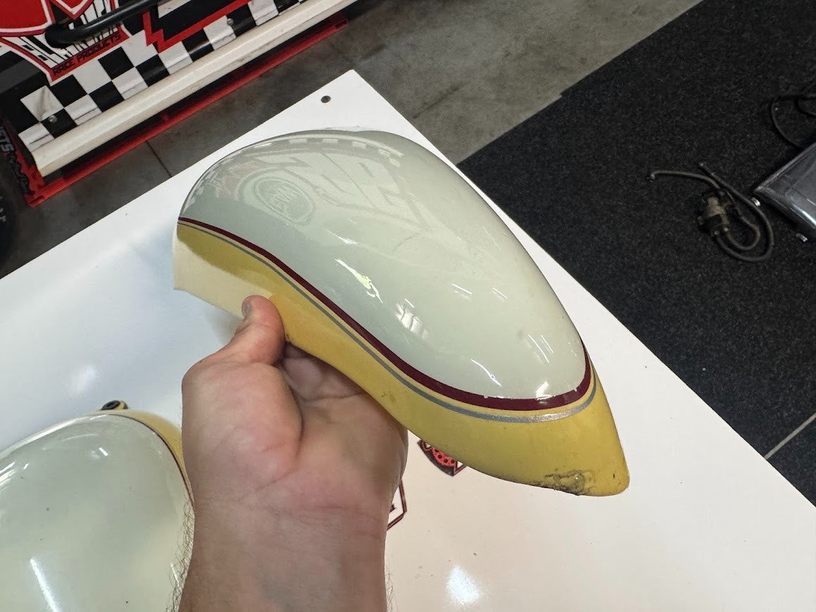 Suzuki VL 1500 Intruder 2003 Side Tank Covers OEM Genuine 47900-10F40