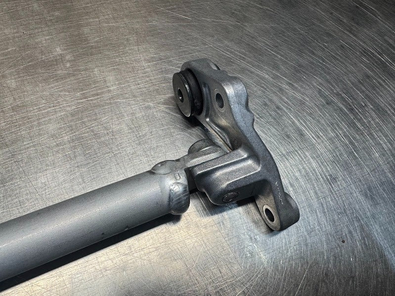 Yamaha YZF R1 2015-2019 Frame Cross Member Support Bracket 2CR-2142V-00