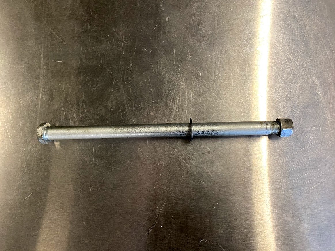 Swing Arm Bolt Suzuki VL 250 2009