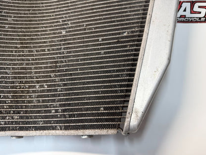 Radiator Cooling Suzuki GSXR 1000 2007-2008 OEM 17710-21H00