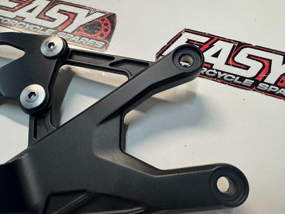 Yamaha YZF R1 2015-2025 RH Riders Peg Bracket Rear Set OEM Genuine 2CR-27443-00
