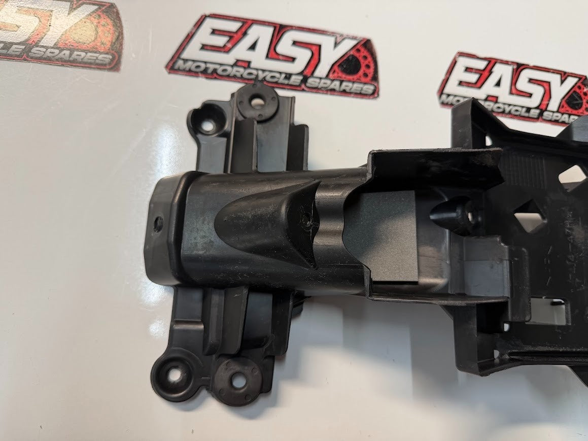 Parts Holder Bracket Suzuki GSXR 1000 2009-2016 OEM 47414-47H00