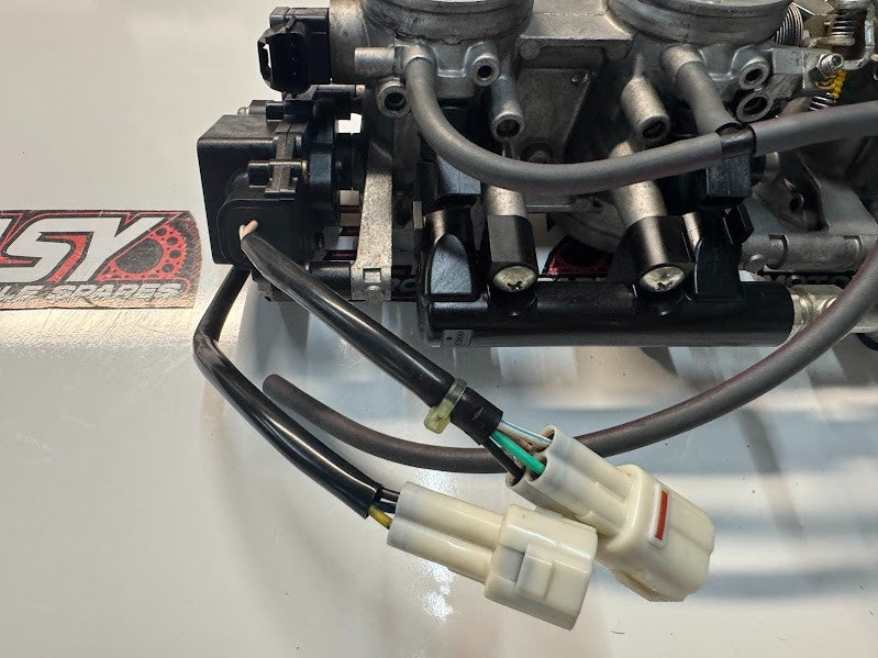 Suzuki GSXR 1000 2007-2008 Throttle Bodies Injectors TPS OEM Genuine 13406-21H02