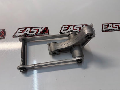 Shock Linkage Suzuki GSXR 1000 2005-2006 OEM 62600-41810