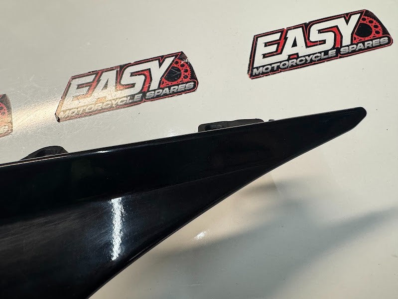 Yamaha YZF R1 2020-2021 LH Rear Tail Fairing OEM Genuine 2CR-W2171-D1