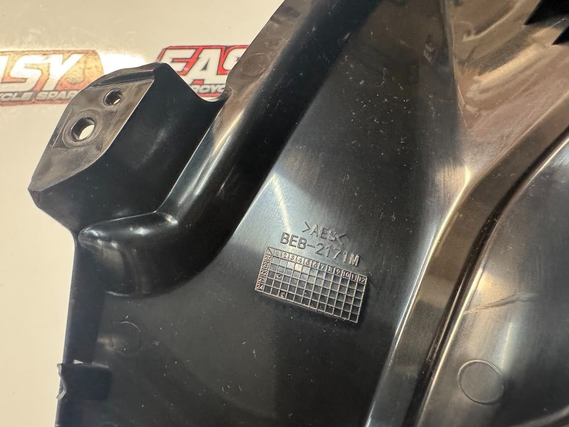 Yamaha YZF R7 2022-2025 Side Cover 2 Fairing Mole OEM Genuine BEB-2171M-00