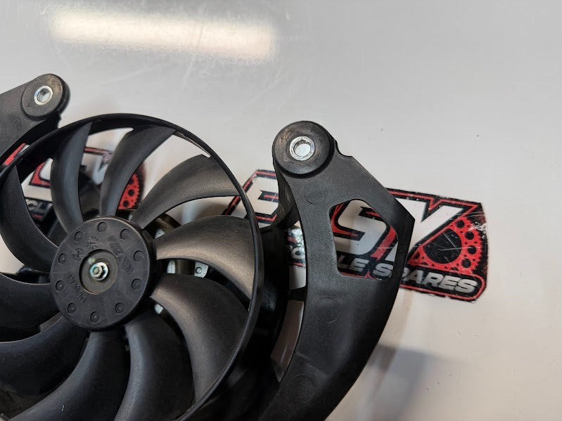 Radiator Thermo Fan Cooling Honda CBR 500R 2016-2018 OEM 19080-MGZ-J01