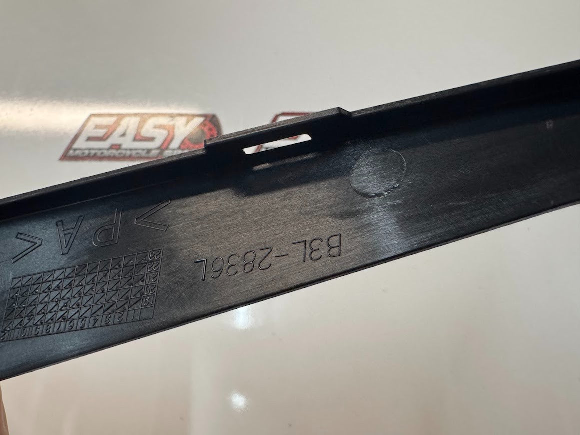 Yamaha YZF R1 2020-2025 Inner Panel 2 OEM Genuine B3L-2836L-00