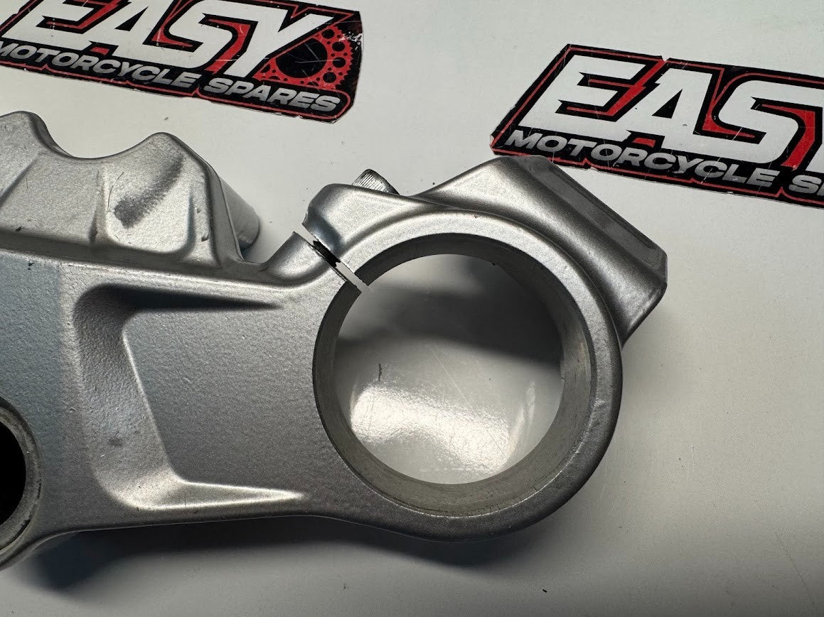 Aprilia RS4 125 4T 2011-2016 Top Triple Tree Clamp OEM Genuine 898909