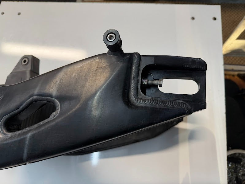 Swingarm Suspension Honda CBR 1000 RR 2008-2016 OEM 52200-MFL-010 Swing Arm