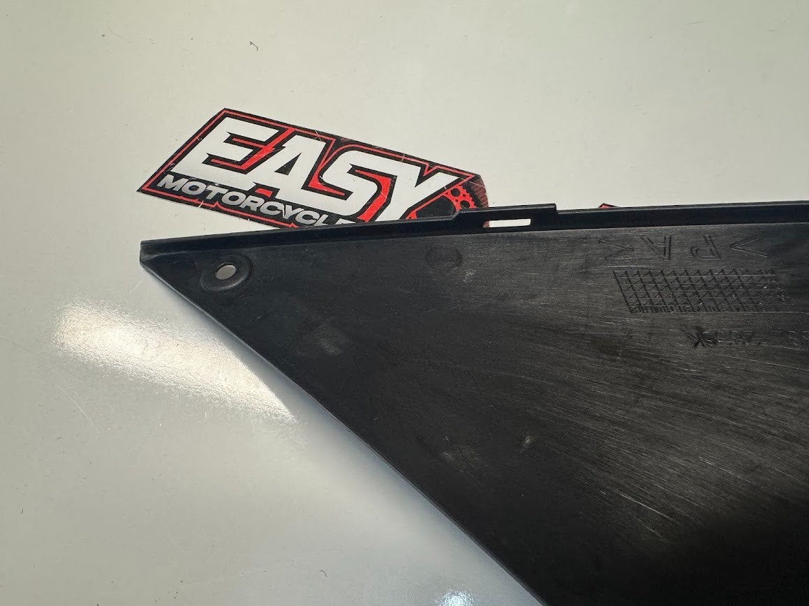 Yamaha YZF R1 2020-2025 Inner Panel 1 OEM Genuine B3L-2836K