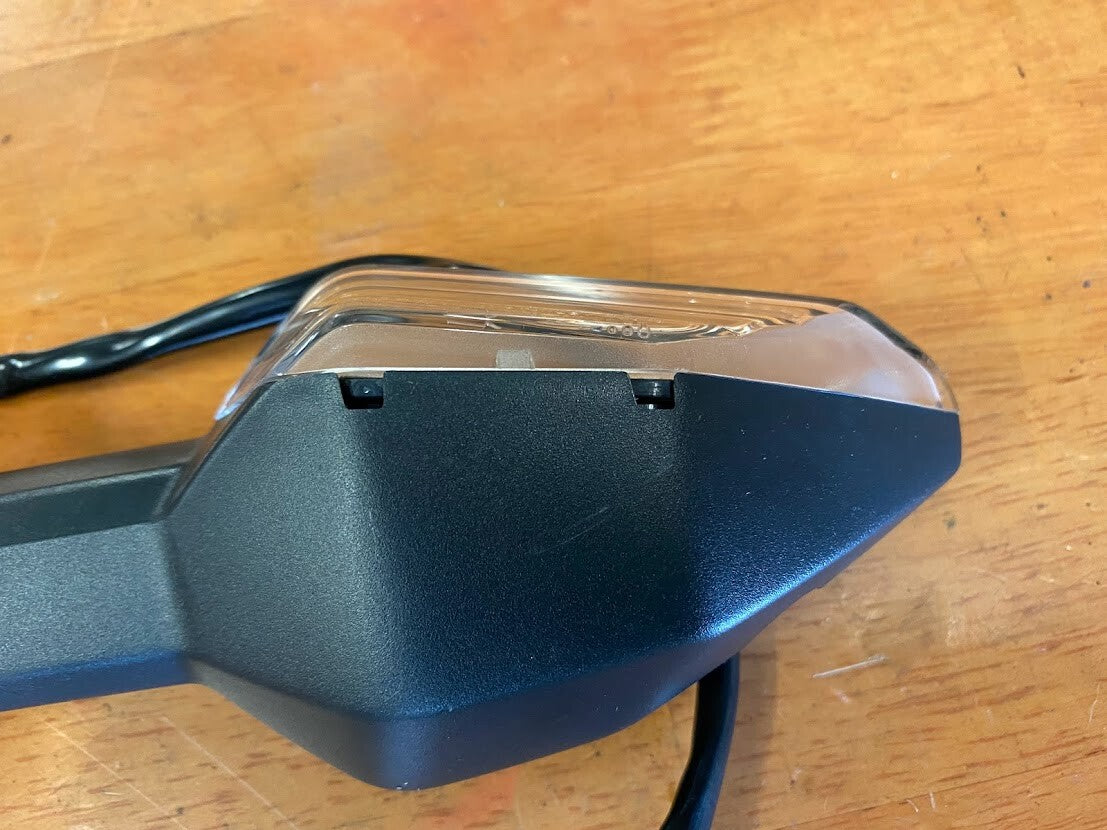 RH Rear Blinker Kawasaki Ninja 650 17-19 2017 23037-0445