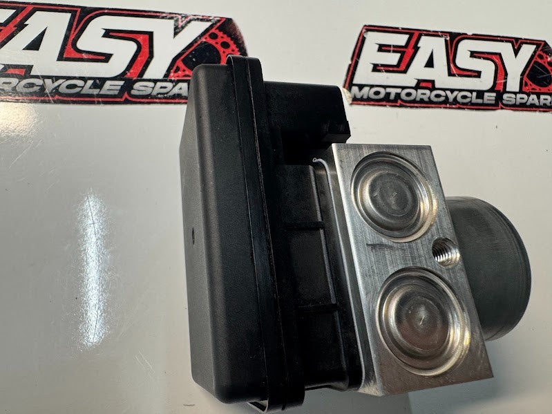 Kawasaki Vulcan S 650 2024 ABS Pump Module OEM Genuine 16082-0909