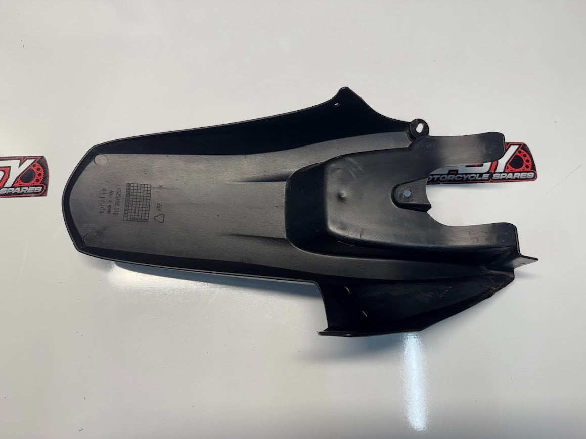 Aprilia RS4 125 4T 2011-2016 Rear Hugger Fender Mudguard OEM Genuine B043209