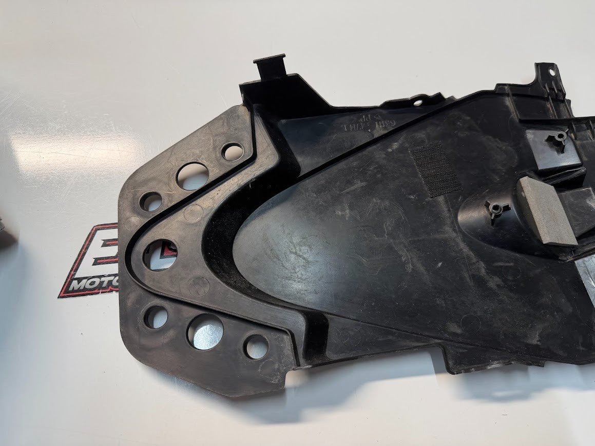 Rear Fender Suzuki GSXR 1000 2009-2016 OEM 63111-47H10