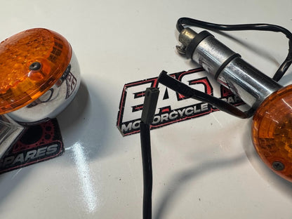 Suzuki VL 1500 Intruder 2002-2003 Front Blinkers Indicators OEM 35601-10F50