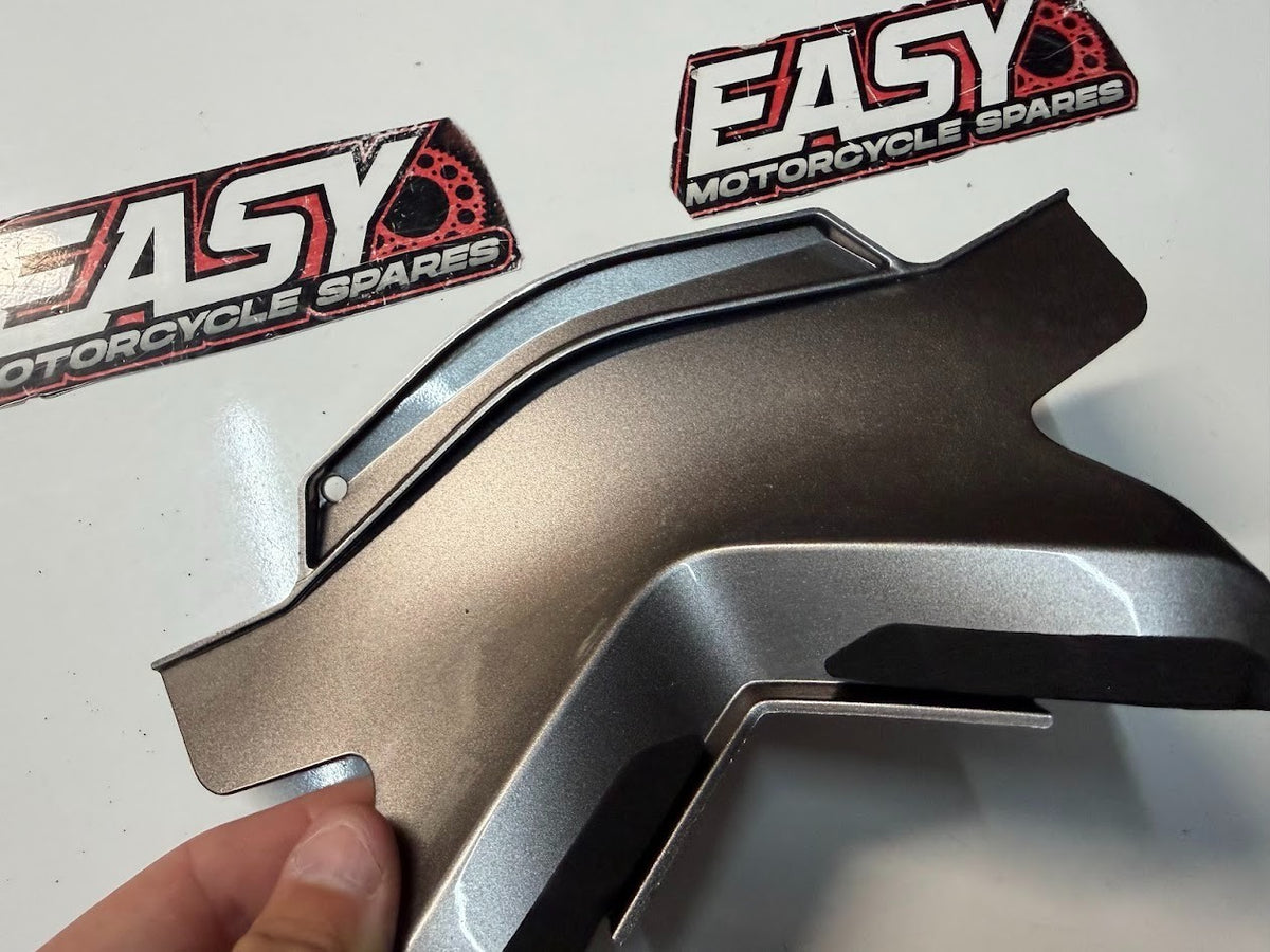 Centre Tail Cover Kawasaki Ninja ZX-10R 2022-2024 OEM 36042-0007-45W