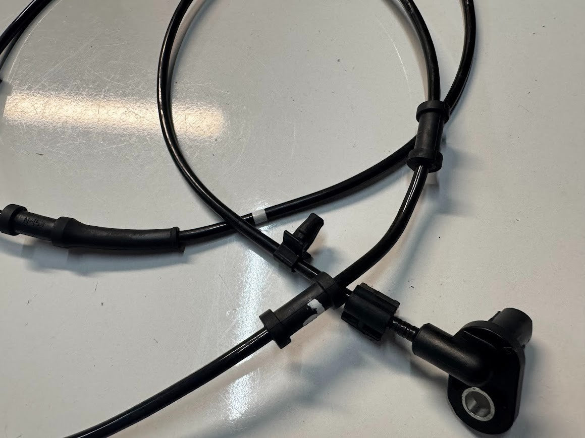 Yamaha YZF R7 2022-2025 ABS Front Speed Sensor OEM Genuine BEB-85970-00
