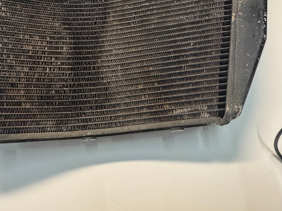 Suzuki GSXR 1000 2007-2008 Radiator OEM Genuine 17710-21H00