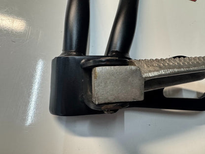 Yamaha YZF R15 2013-2018 LH Pillion Peg & Bracket OEM Genuine 1CK-F741L-00