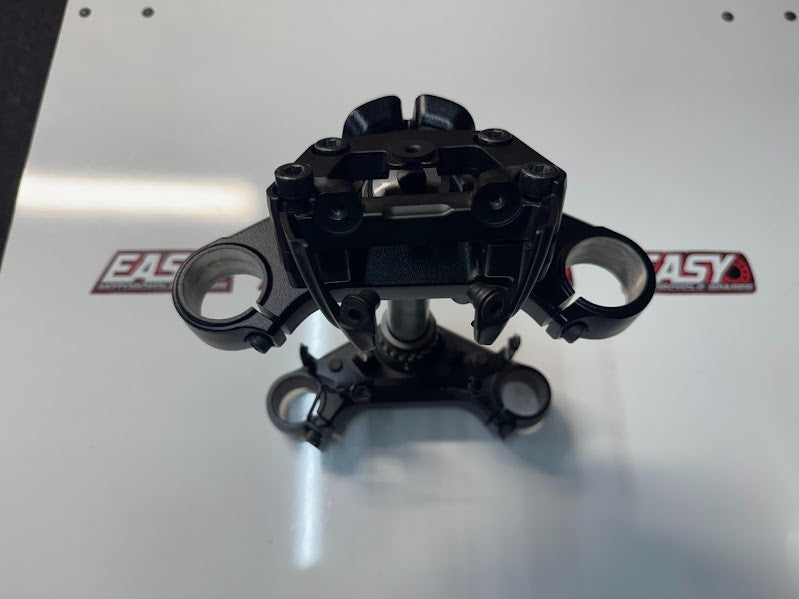 Kawasaki Vulcan S 650 2015-2025 Triple Trees Complete OEM Genuine 44037-0150-18R