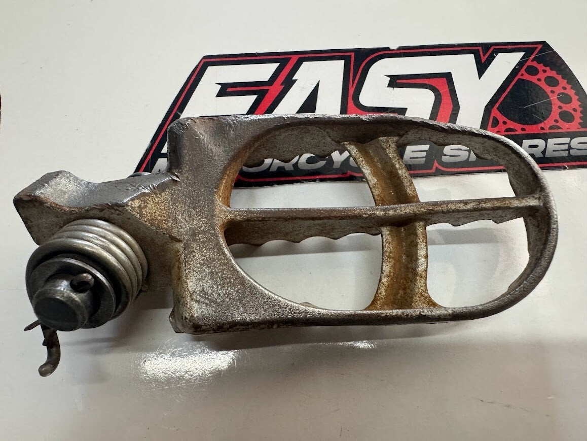 RH Foot Peg Husqvarna TC 250 2004