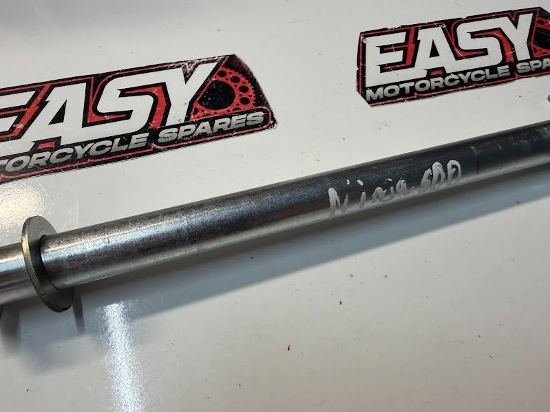 Front Wheel Axle Kawasaki Ninja 500 2024-2026 OEM 41068-0643
