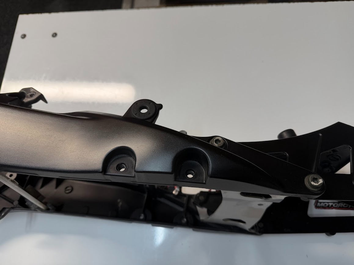 Rear Sub Frame Suzuki GSXR 1000 2005-2006 OEM 41221-41G01-YAP