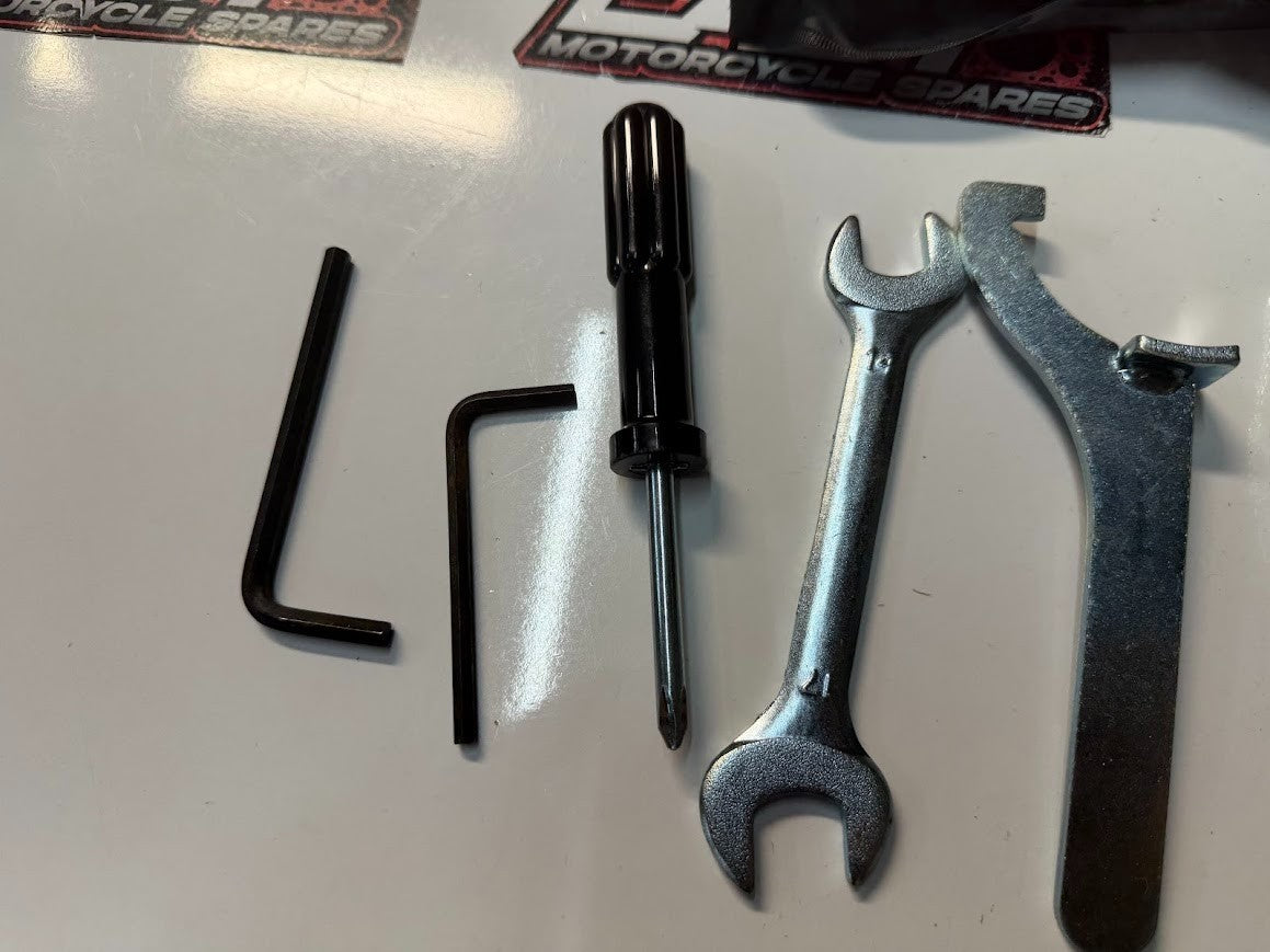 Tool Kit Suzuki GSF 1250 S Bandit 2007-2016 OEM 09800-21100