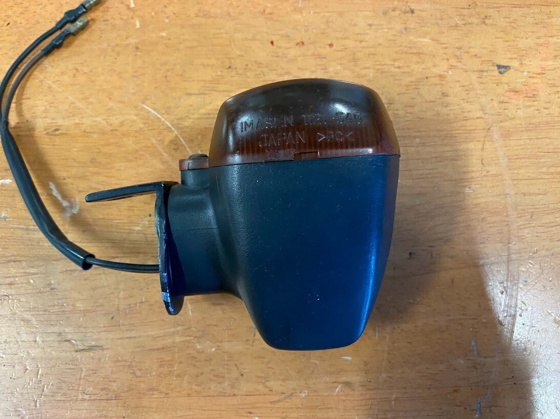 Front Left Blinker Yamaha FZS 600 1998