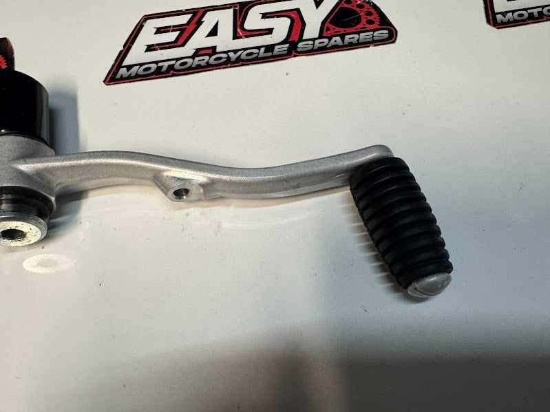 Yamaha YZF R1 2018-2025 Gear Shift Pedal Assembly OEM Genuine BX4-18110-00