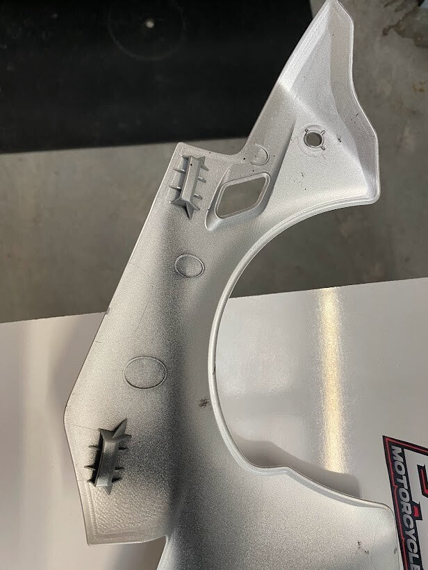 Yamaha YZF R1 2015-2019 LH Main Fairing OEM Genuine 2CR-Y283U