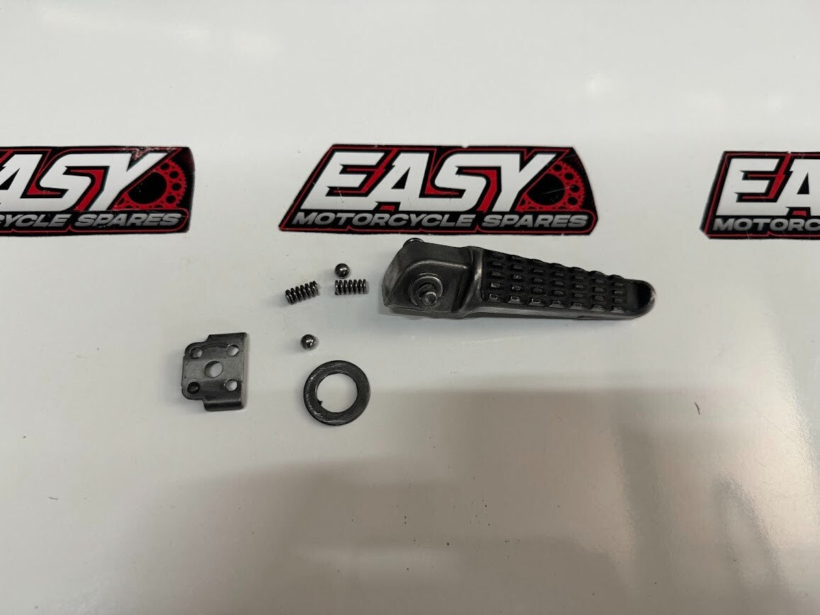 LH Pillion Peg Kawasaki ER-6F 06-08 2007 34028-0004