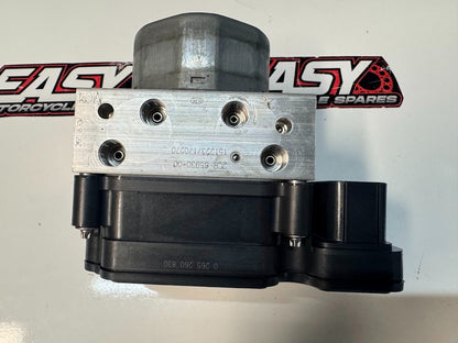 Yamaha YZF R1 2015-2019 ABS Module Pump OEM Genuine 2CR-85930-09