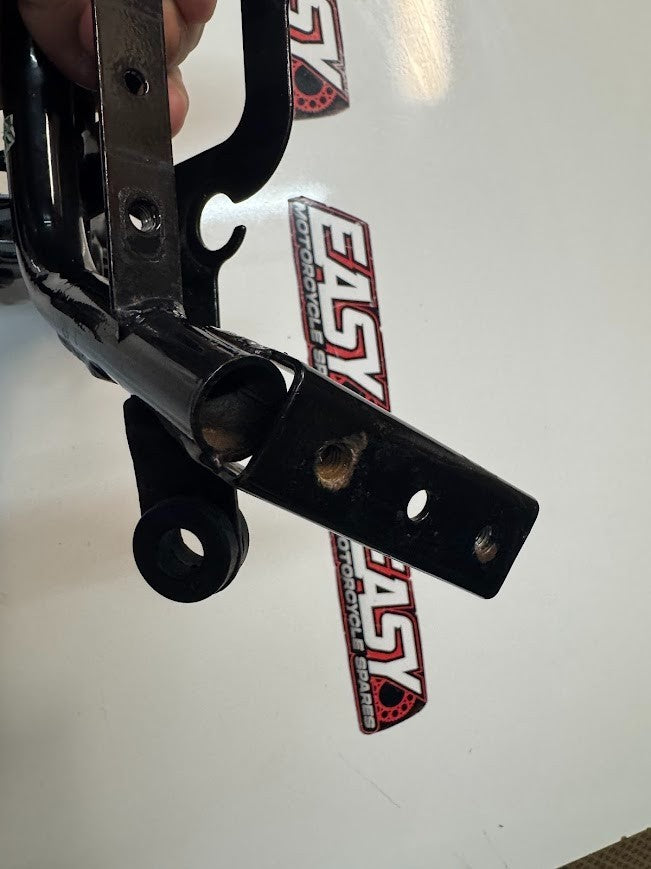 Yamaha YZF R15 2011-2018 Front Fairing Stay Bracket OEM Genuine 2FB-F8356-00