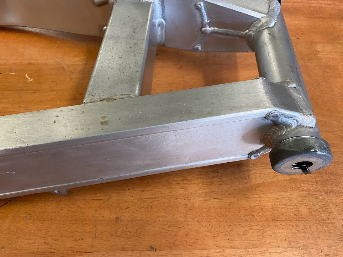 Swing Arm Yamaha FZS 600 1998