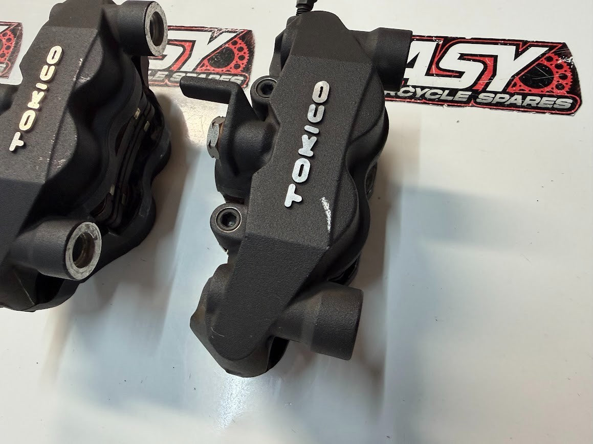 Front Brake Calipers Suzuki GSXR 1000 2005-2008 OEM 59100-41G00-999