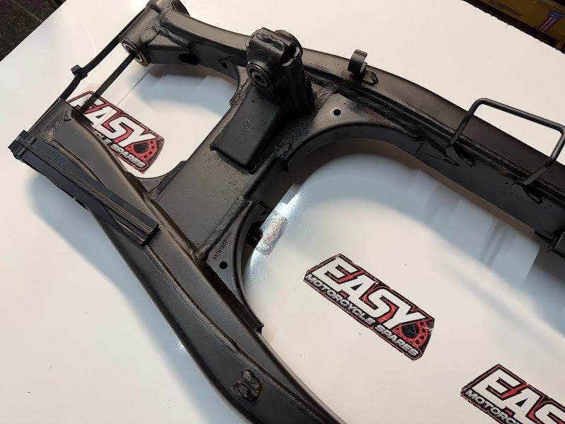 Swingarm Suspension Kawasaki Vulcan S 650 2015-2026 OEM 33001-0625-18R Swing Arm