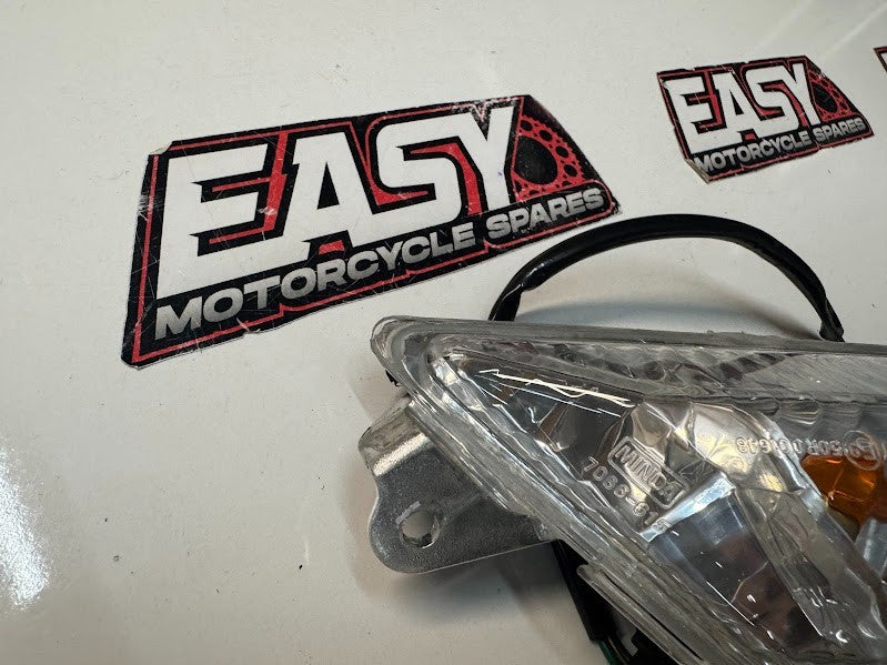Kawasaki Ninja 650 2012-2019 LH Front Blinker Indicator OEM Genuine 23040-0137