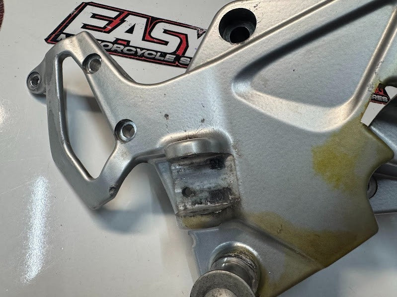 BMW F800 ST 2009 RH Foot Peg Bracket Rearset OEM Genuine 46717684320